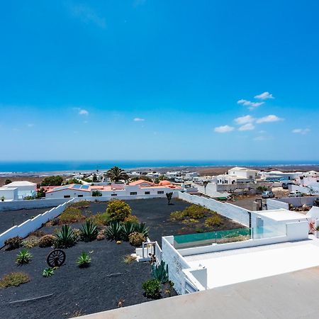 La Graciosa - Casa Marosenia Güime Exterior foto
